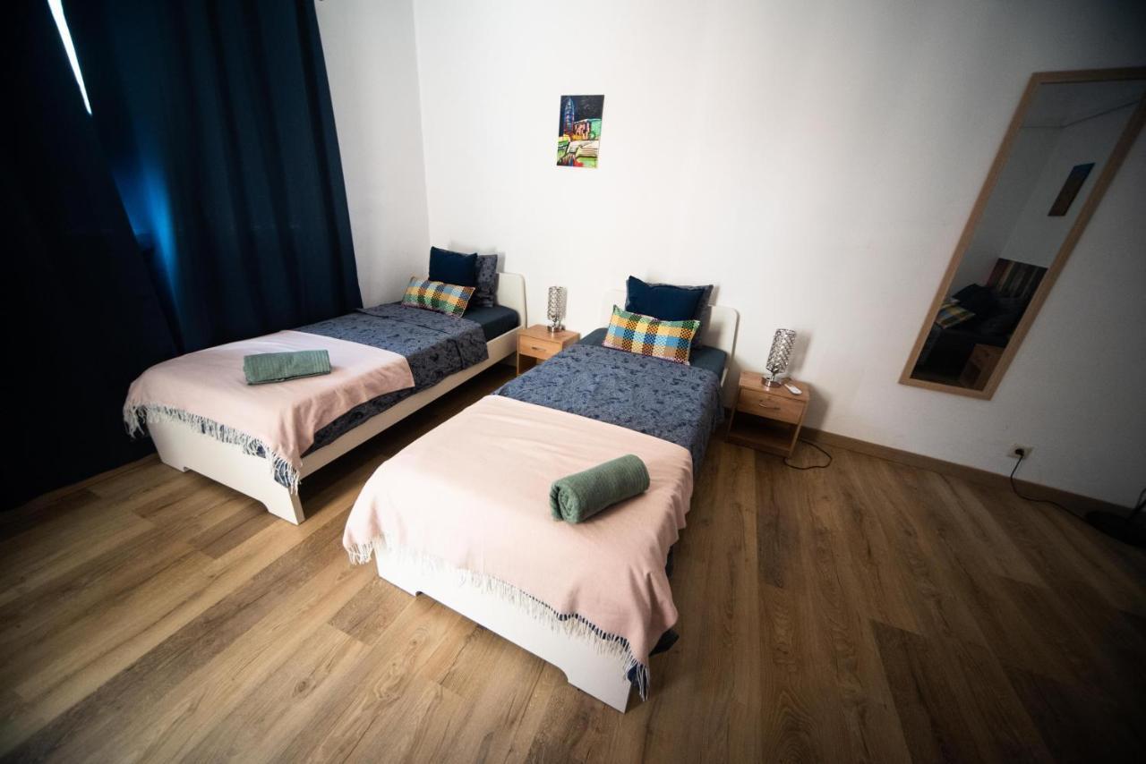 By Port Vell Rooms Barcelona Luaran gambar