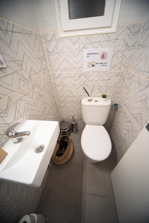 By Port Vell Rooms Barcelona Luaran gambar