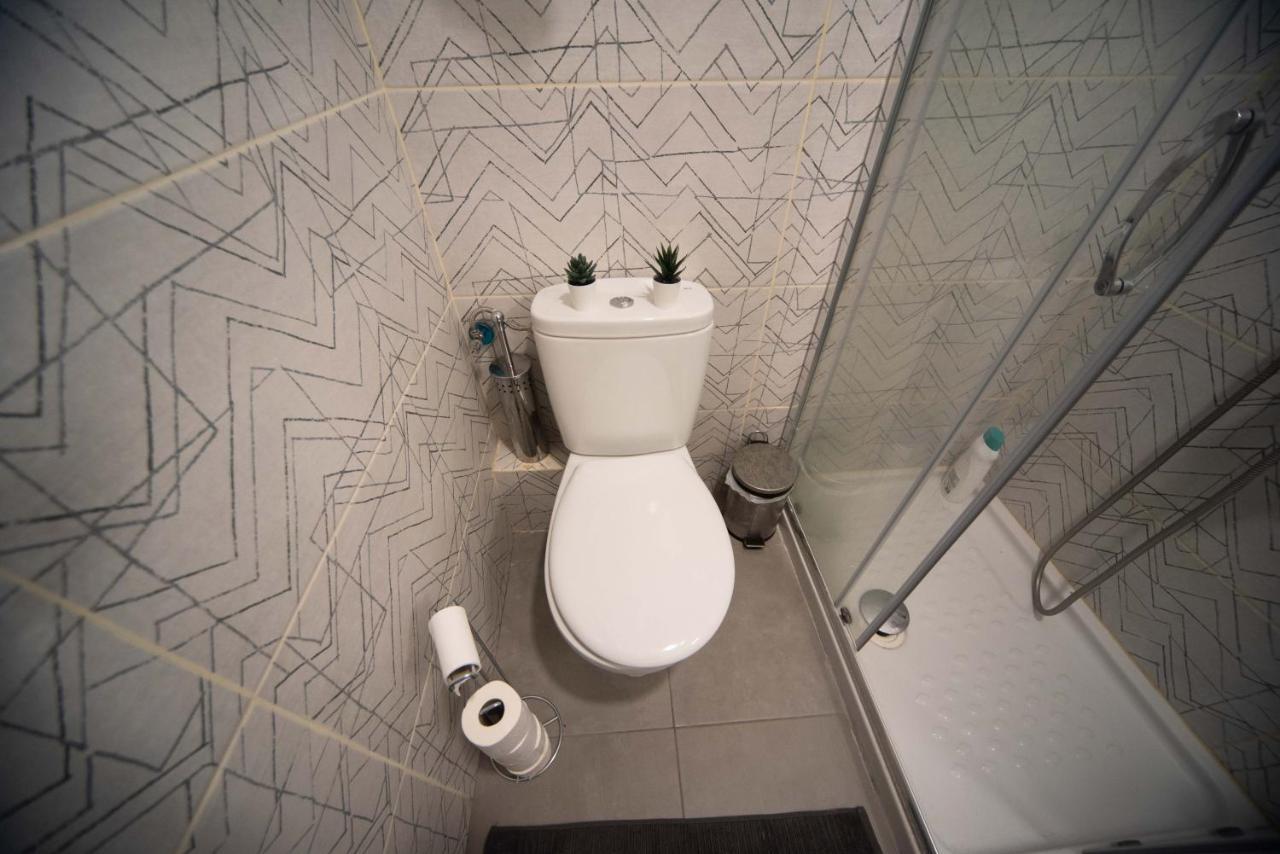 By Port Vell Rooms Barcelona Luaran gambar