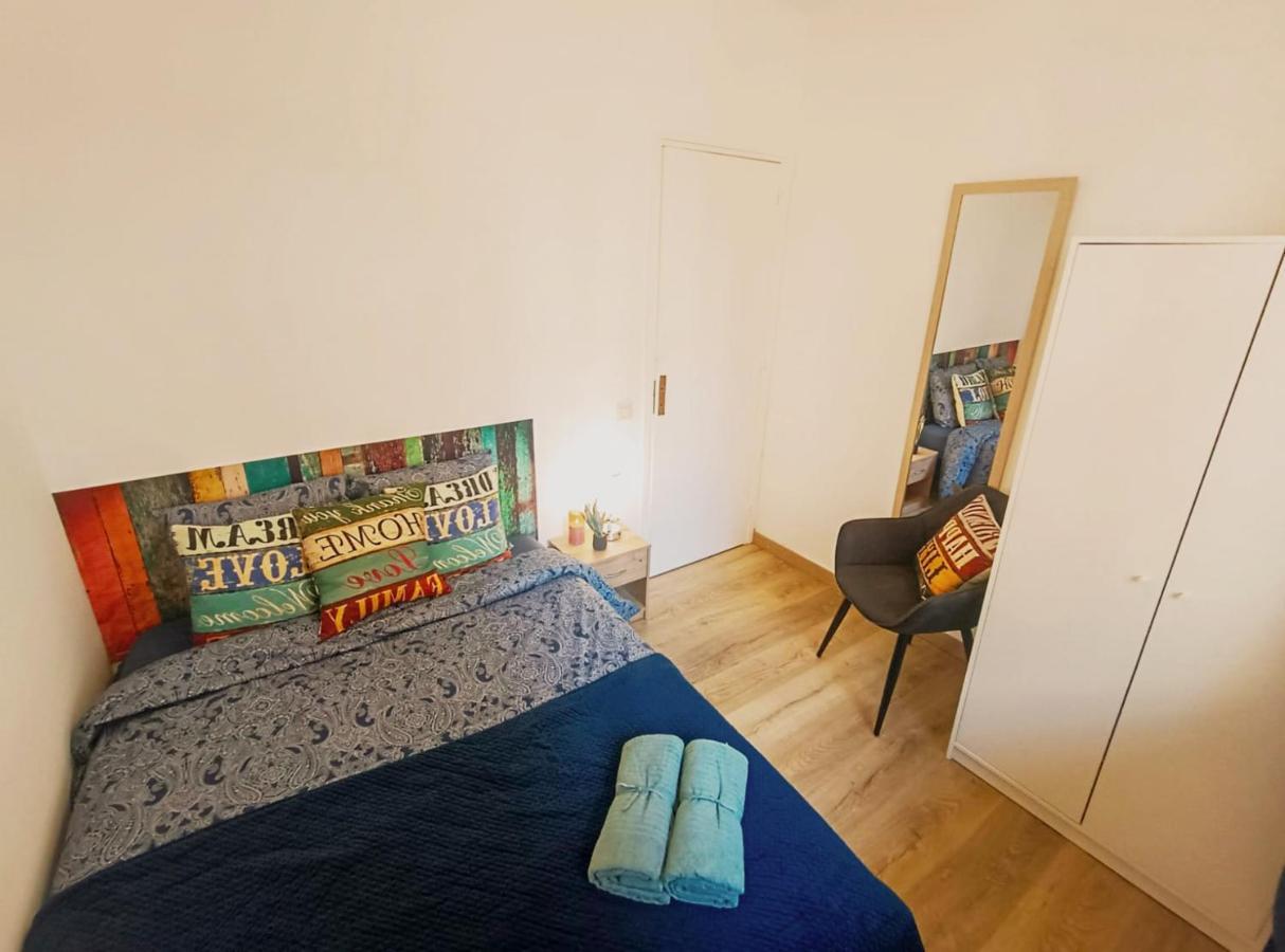 By Port Vell Rooms Barcelona Luaran gambar